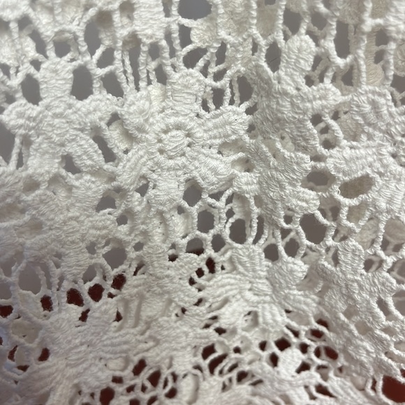 Light-weight white Alfani jacket, cover up, crocheted cardigan.  Size P/M - Picture 6 of 6